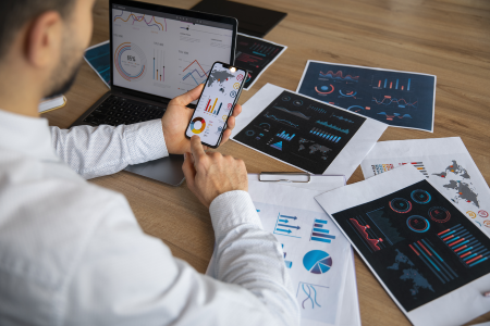 Découvrez comment Odoo transforme vos données en décisions stratégiques grâce au reporting et à la BI